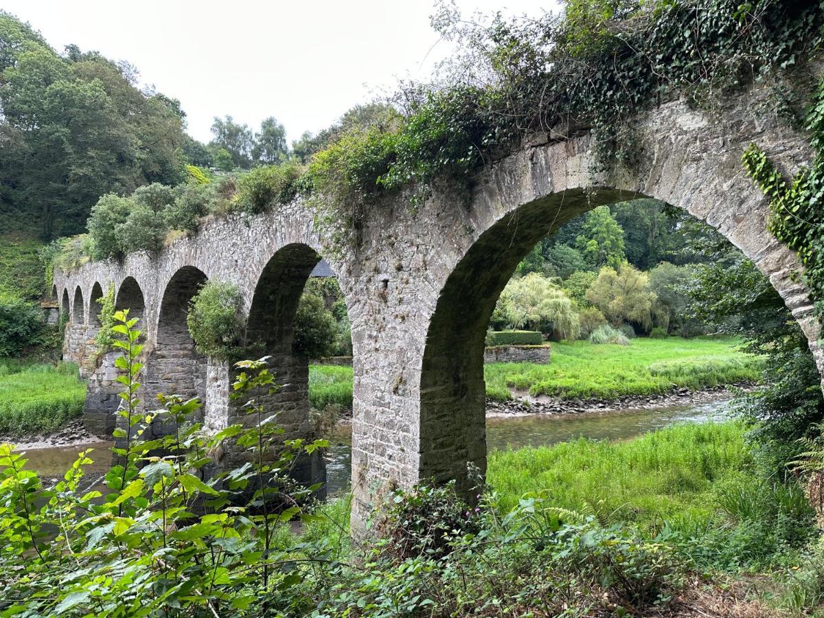 Gites Le Rucher De Kerillis Plouguiel Exterior foto